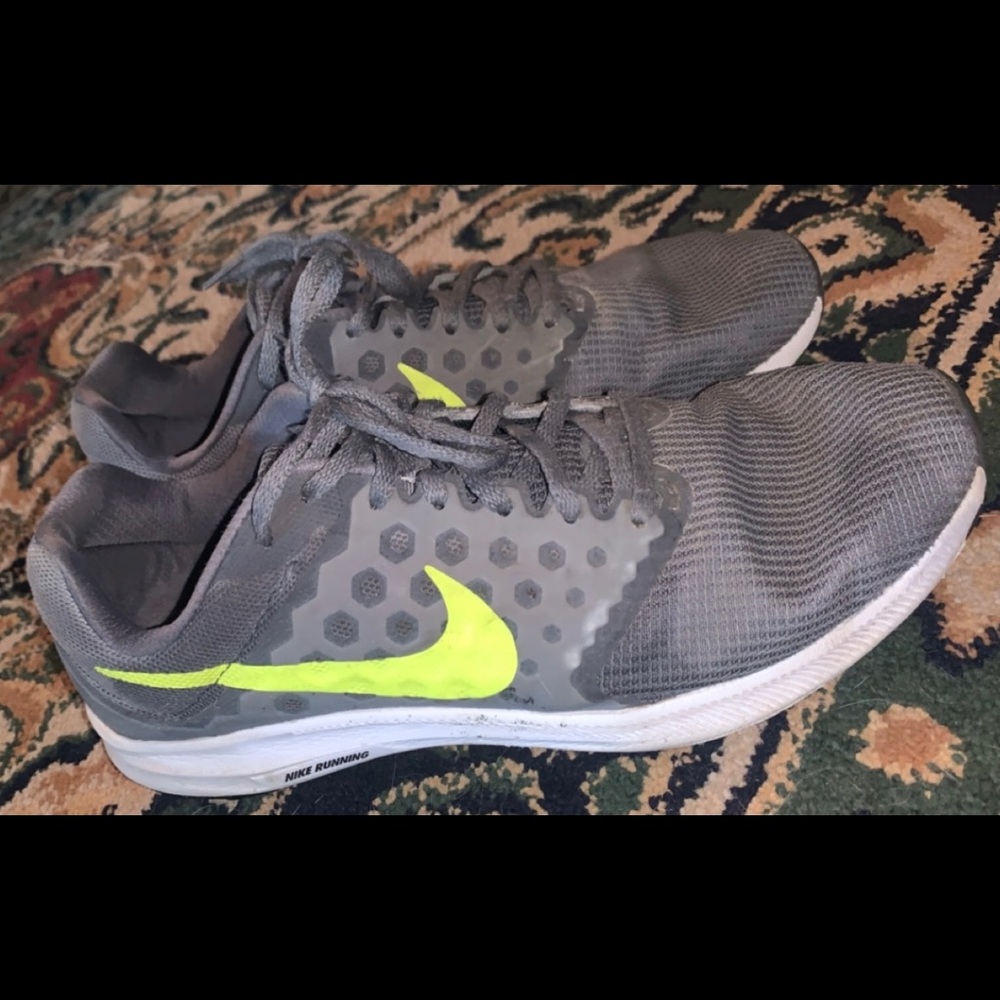 men’s nike downshifter 7 tennis shoes